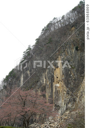 白石 小原の材木岩 白石 小原の材木岩 63868869