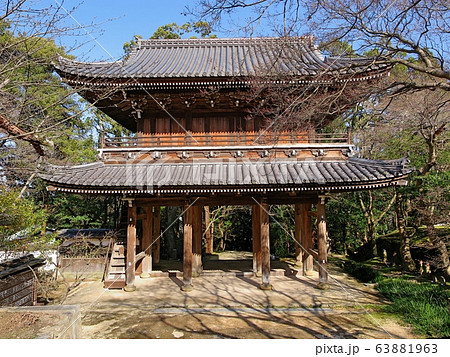 功山寺山門(裏側) 63881963