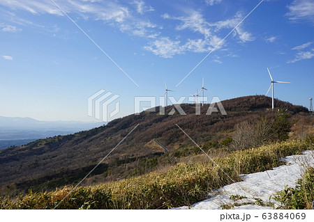 春の天峰山から見える風景 春の天峰山から見える風景 63884069
