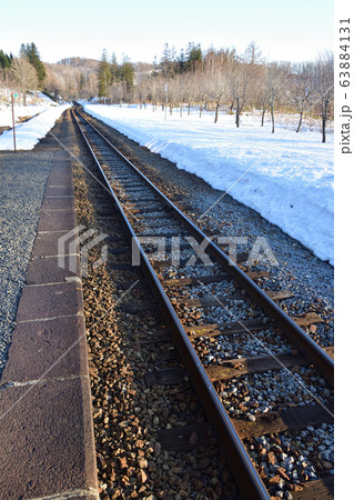 早春の北海道倶知安町JR比羅夫駅の風景を撮影 63884131