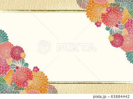レトロで豪華な和柄の背景素材 金色 和風 日本 花柄 結婚式 年賀状素材のイラスト素材