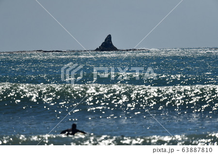 夏休み　海水浴 63887810