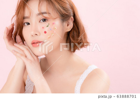 1人 一人 女性 63888701