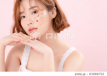 1人 一人 女性 63888702