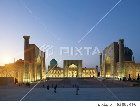 Registan Square, central square of  Samarkand at night. Uzbekistan.. 63893466