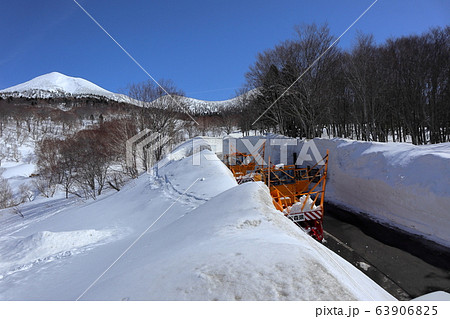 八甲田 雪の廻廊 八甲田 雪の廻廊 63906825