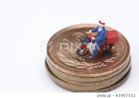 宅配・郵便・年金・貯金のイメージ 63907532