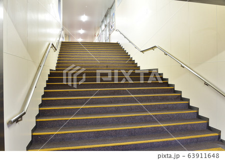 早春の北海道登別市JR幌別駅の早朝の風景を撮影 早春の北海道登別市JR幌別駅の早朝の風景を撮影 63911648