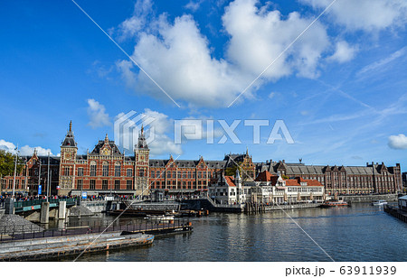 Canals of the Amsterdam city 63911939