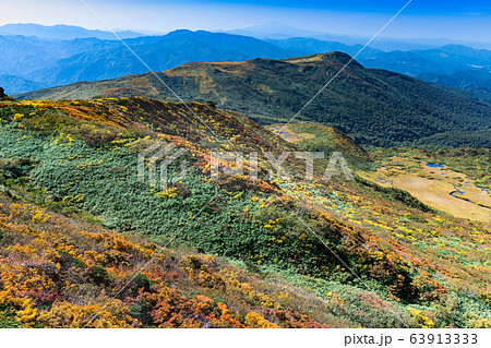 紅葉の栗駒山竜泉ヶ原 63913333