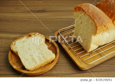 Sandwich Loaf（山食パンのスライス） 63914691