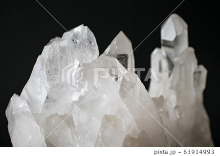 水晶クラスター 63914993
