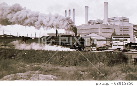 昭和43年 c62の引く客車列車 呉線 坂駅 広島県 昭和43年 c62の引く客車列車 呉線 坂駅 広島県 63915850