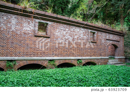 陸軍芸予要塞来島要塞　弾薬庫跡　愛媛県今治市小島 63923709