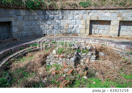 陸軍芸予要塞来島要塞　砲座跡　愛媛県今治市小島 63925256