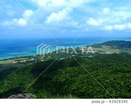 【沖縄・石垣島】野底岳山頂からの眺め 63928390