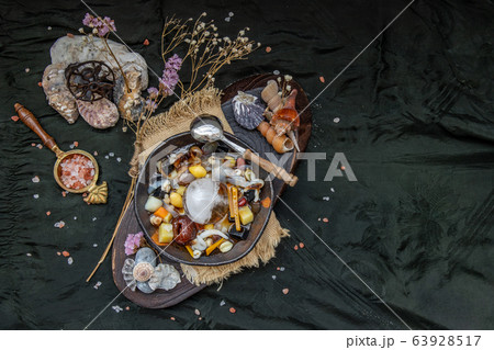 kind of Chinese dessert with boil sugar syrup. kind of Chinese dessert with boil sugar syrup. 63928517
