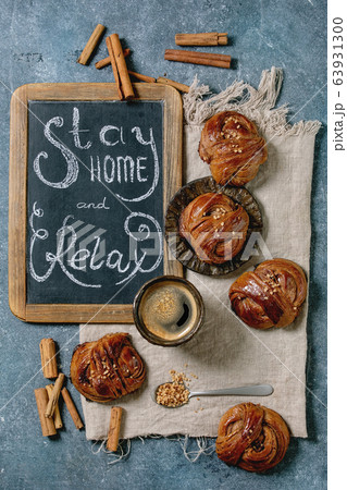 Swedish cinnamon sweet buns 63931300