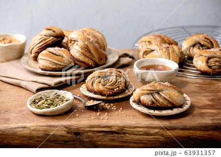 Swedish cardamom buns Kanelbulle 63931357