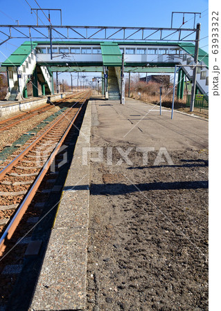 早春の北海道白老町JR萩野駅の風景を撮影 63933322