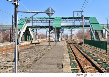早春の北海道白老町JR萩野駅の風景を撮影 63933327