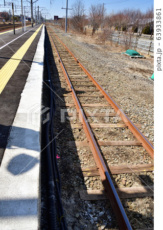 早春の北海道白老町JR白老駅の風景を撮影 63933861