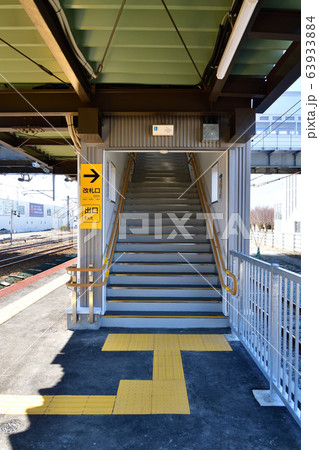 早春の北海道白老町JR白老駅の風景を撮影 63933884