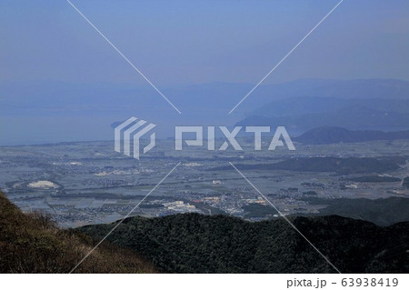 天空の伊吹山・38（滋賀県米原市大久保） 63938419