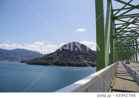 本州と屋代島を結ぶ大島大橋 63942768