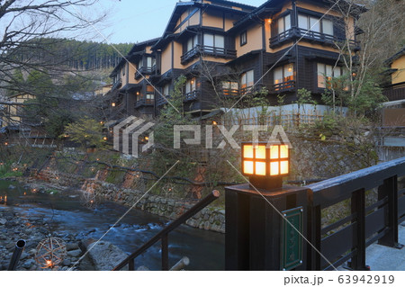 温泉街（黒川温泉） 63942919