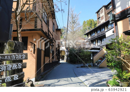 温泉街（黒川温泉） 63942921