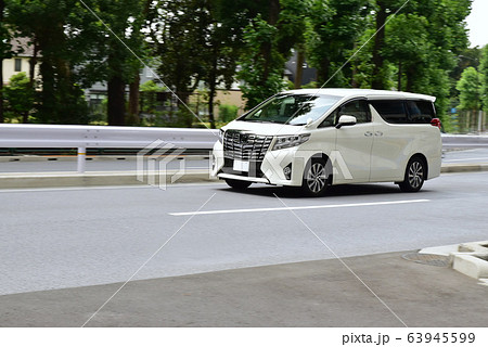 車 走り ミニバン 車 走り ミニバン 63945599