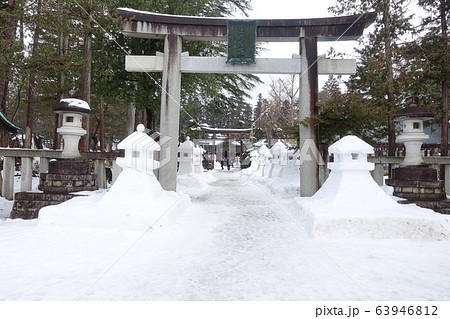 日本の神社 63946812