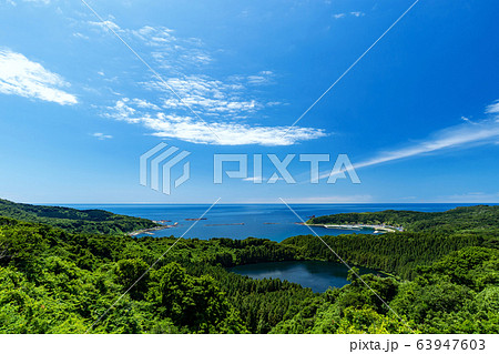 【秋田県男鹿半島】八望台から眺める日本海の絶景 【秋田県男鹿半島】八望台から眺める日本海の絶景 63947603