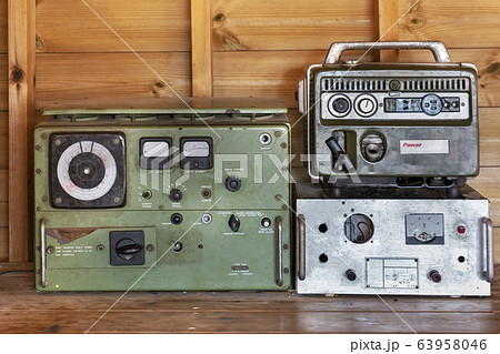 Old radio devices 63958046