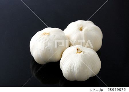 ニンニク　食材 63959076