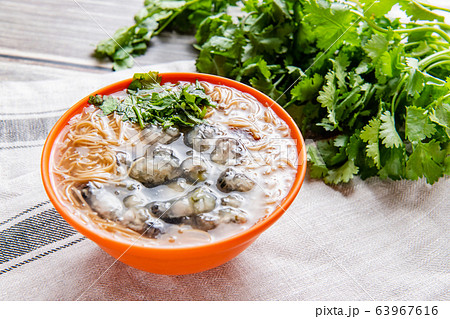 台湾麵線、そうめん、カキ、牡蠣、カキ入りそうめん  63967616