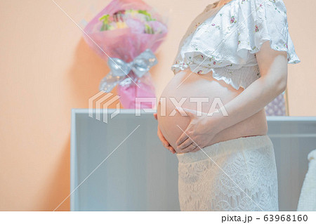 マタニティ 日本人の妊婦 ママ マタニティ 日本人の妊婦 ママ 63968160