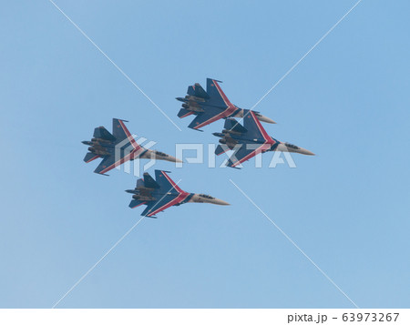 ロシアン・ナイツ スホーイ Su-27 フランカー ロシアン・ナイツ スホーイ Su-27 フランカー 63973267