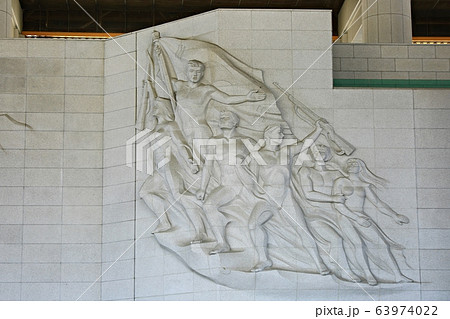 円柱 円周 レンガ 63974022