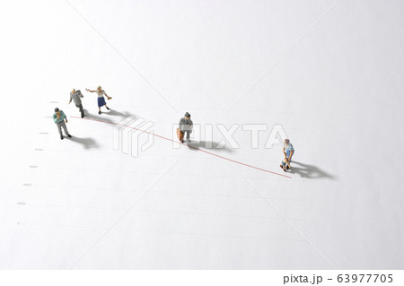 グラフ　データ　人口減少 63977705