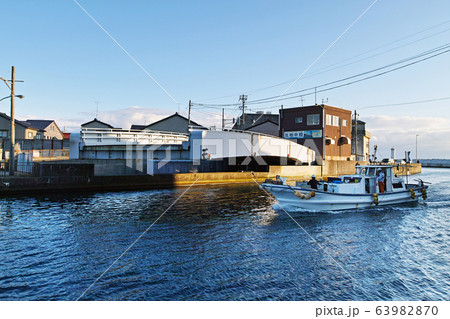 富山県/ 生地中橋（世界的にも珍しい片持ち旋回式可動橋）未来に残したい漁業漁村の歴史文化財産百選 63982870