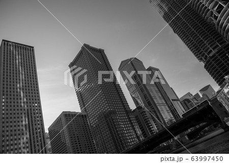 Skyscrapers along the river in Chicago Skyscrapers along the river in Chicago 63997450