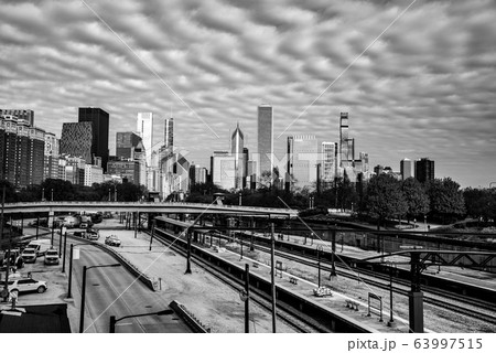 Views of downtown Chicago from Grant park Views of downtown Chicago from Grant park 63997515