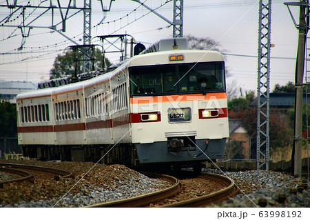 県都・宇都宮と下町・浅草を結ぶ…特急しもつけ・350系 63998192