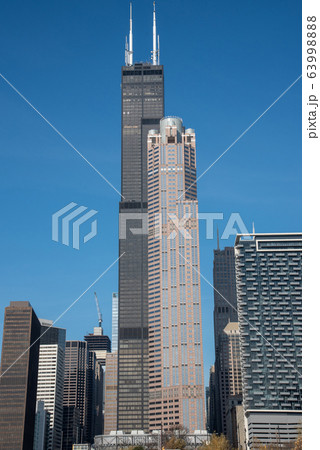Willis tower behind the 311 South Wacker Drive Willis tower behind the 311 South Wacker Drive 63998888