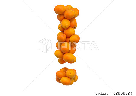 Exclamation mark from oranges. 3D rendering 63999534