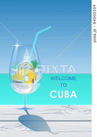 Cocktail glass with cuban travel attractions Cocktail glass with cuban travel attractions 64000304