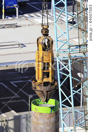 建築現場 基礎工事 掘削用のハンマーグラブ 建築現場 基礎工事 掘削用のハンマーグラブ 64007003