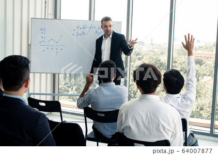 Chief answers questions to those are suspected in 64007877